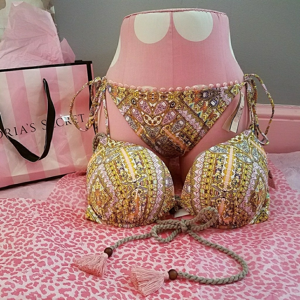 Victoria's Secret bikini set 34D bottoms Large